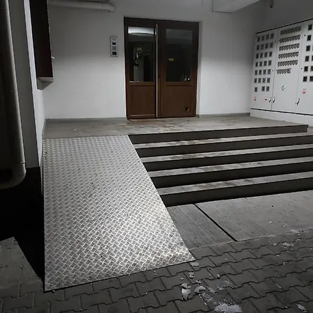 Leea Apartament