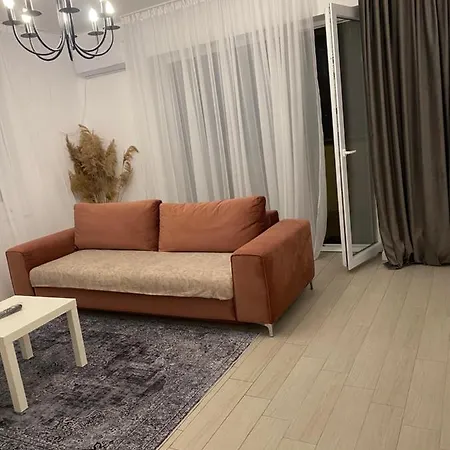 Leea Apartament Apartment *